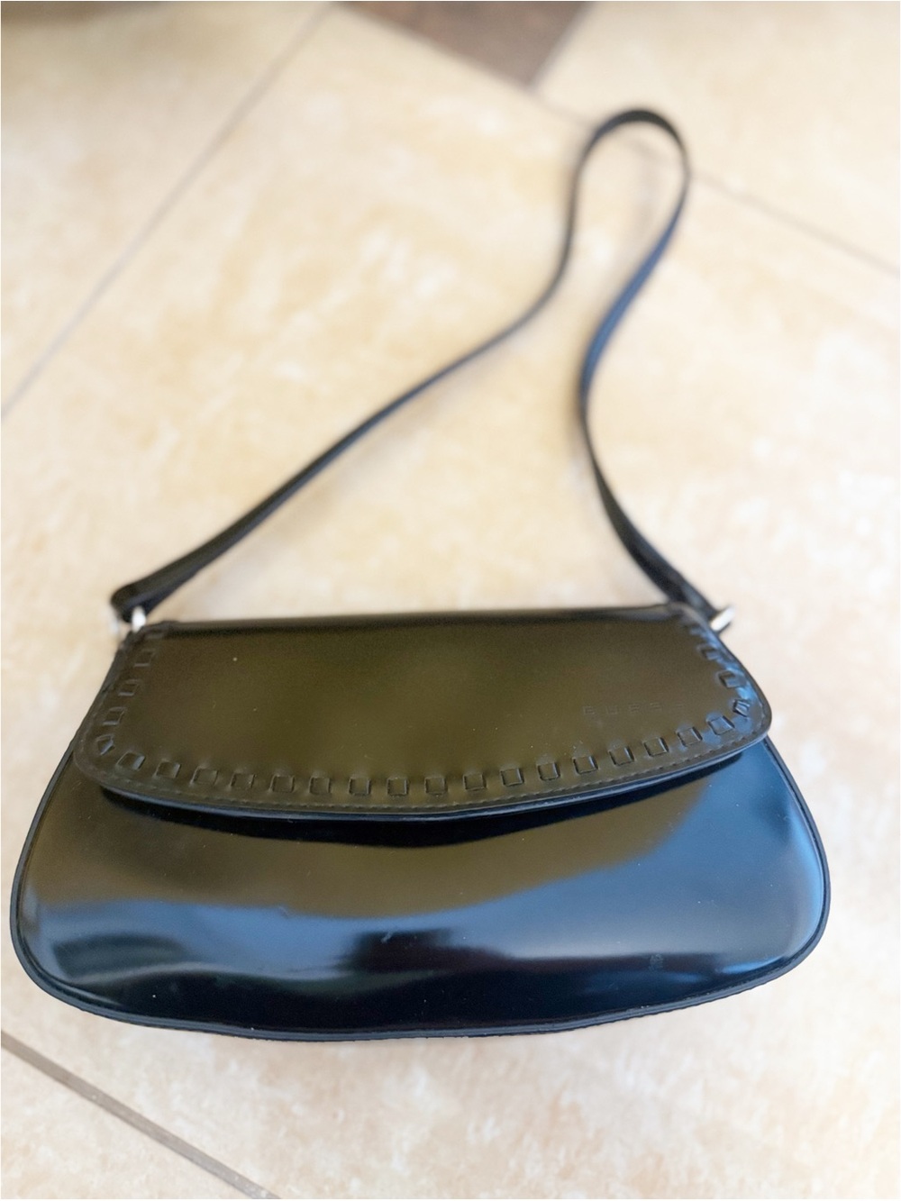 Guess glossy patent faux leather handbag Vintage Y2K